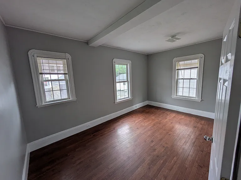 51 Glendale St #1A — Photo 6