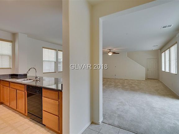 4th image of 3196 Del Terra Ave
