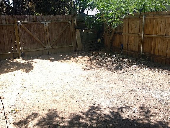 3rd image of 1759 Urbana Way