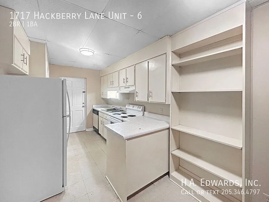 Eastwood Apartments — Photo 2