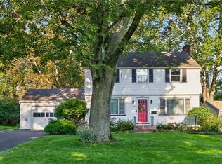 41 Rock Beach Rd, Rochester, NY 14617