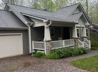 33 Gray Duster Cir, Biltmore Lake, NC 28715