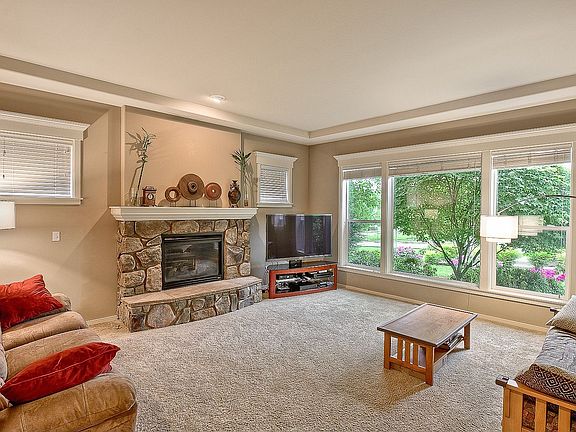 2nd image of 3434 NE Marion Ln
