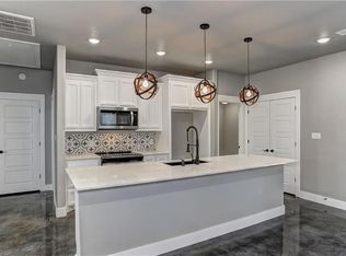 105 E Morton St, Denison, TX 75021