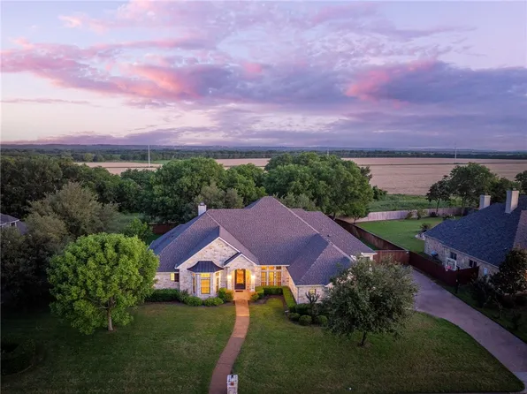 419 Stone Creek Ridge Dr, Mc Gregor, TX 76657