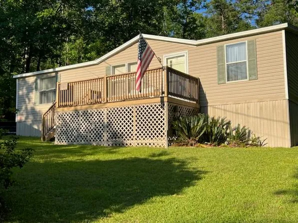 569 Singer Ln, Abbeville, AL 36310