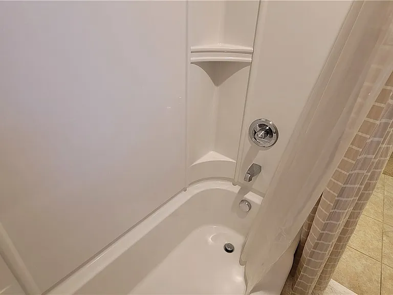 5623 Bishop Flowers St — Photo 32