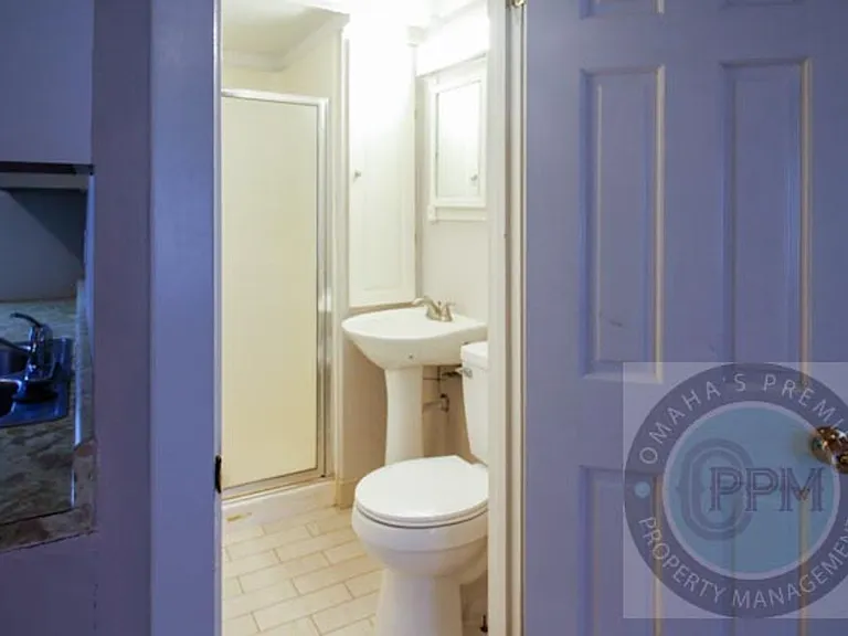 4202 Barker Ave — Photo 8
