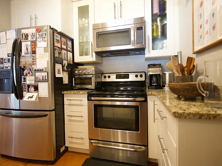 4320 Winona Ct — Photo 15