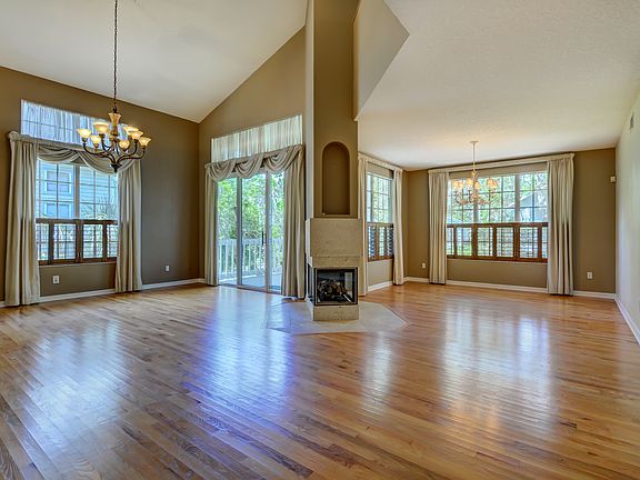 5th image of 279 Bayou Cir