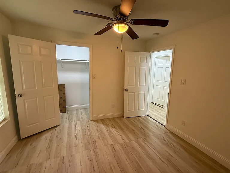 3614 Lydia St — Photo 6