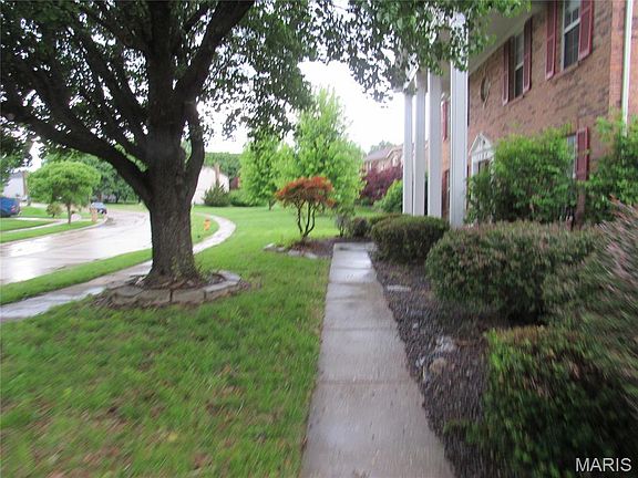 4th image of 1164 English Saddle Rd