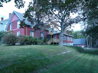 32 Newbury St #D, Bangor, ME 04401