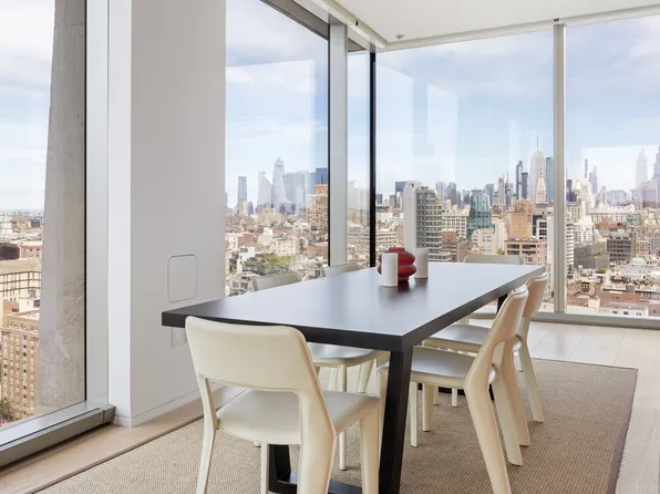 215 Chrystie Street image 7 of 23