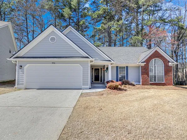 1640 Racquet Club Cir, Lawrenceville, GA 30043
