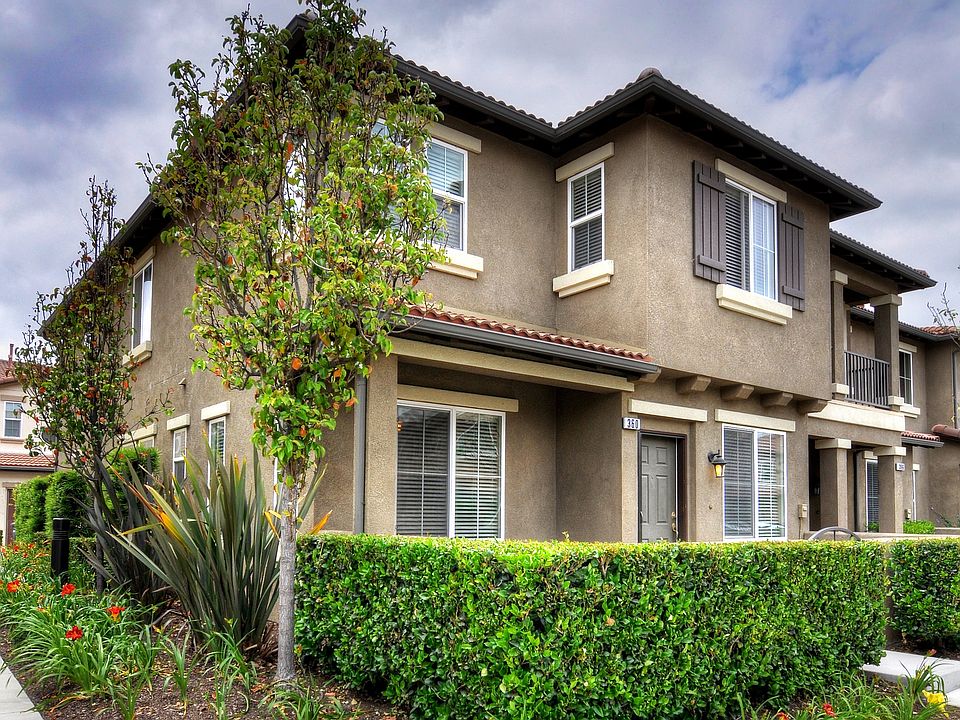 1st image of 360 W Mountain Holly Ave