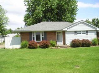 430 Lake Dr, Henderson, KY 42420