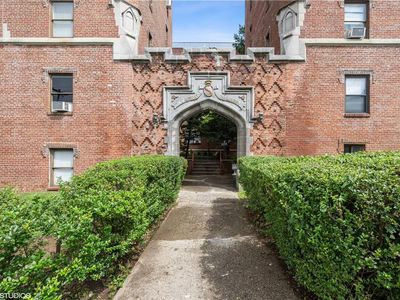 37 Summit Avenue #3A, Pt Chester, NY, 10573