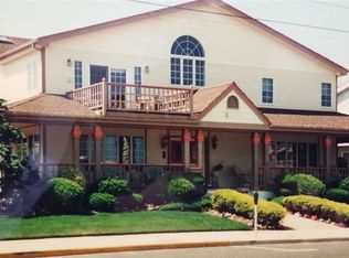 9204 Atlantic Ave, Wildwood Crest, NJ 08260