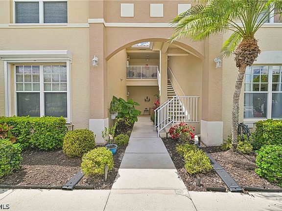 4th image of 15020 Bridgeway Ln APT 402