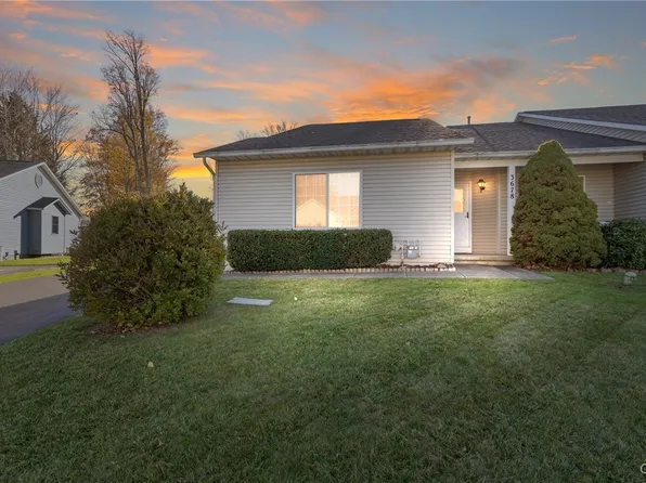 3678 Black Brant Dr, Liverpool, NY 13090