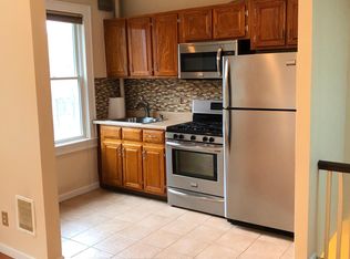 7813 76th St #2, Ridgewood, NY 11385