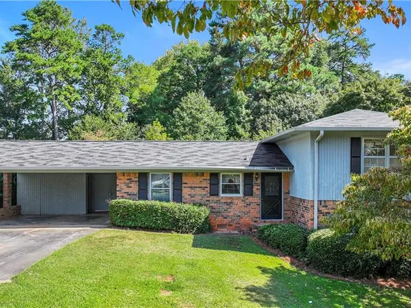 3133 Esther Dr, Gainesville, GA 30504