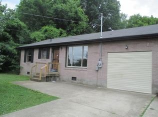 909 Bettie Dr, Old Hickory, TN 37138