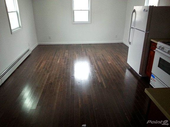 4th image of 13506 Francis Lewis Blvd