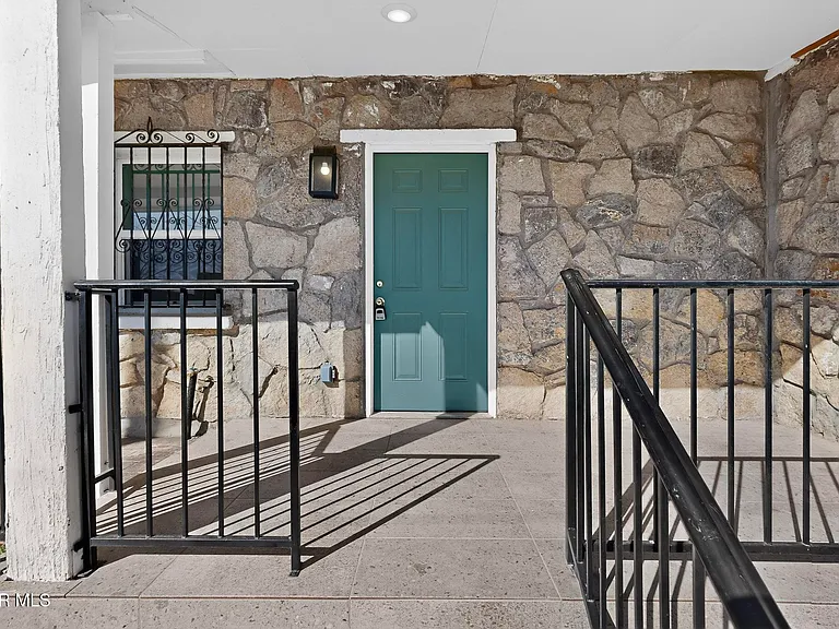 2406 Lebanon Ave #REAR HOME — Photo 2