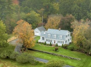 926 N Main St, Raynham, MA 02767