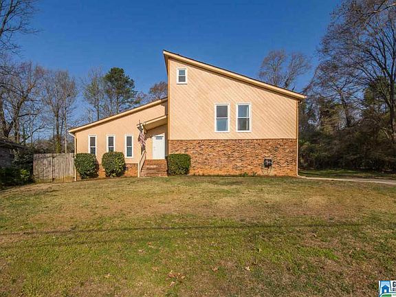 4th image of 3543 Deerfield Dr