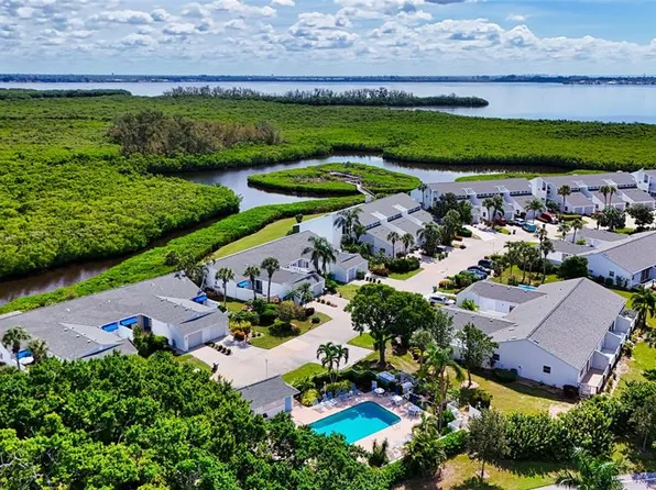 835 Waterside Ln, Bradenton, FL 34209
