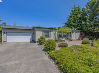 2102 Lynne Dr, North Bend, OR