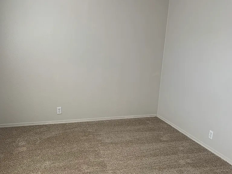 6509 Ashley Ct — Photo 28