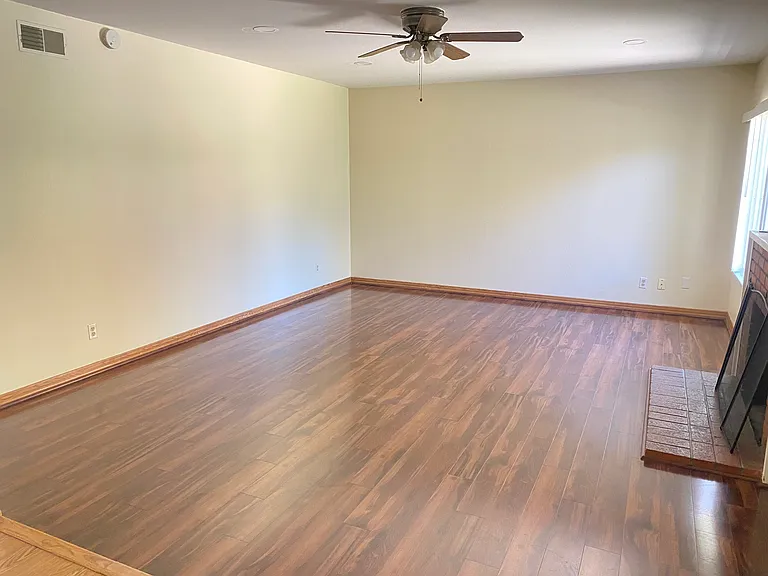 662 Catalina Dr — Photo 8