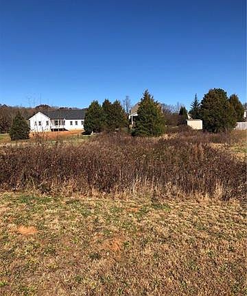 5th image of 114 Sheep Path Dr