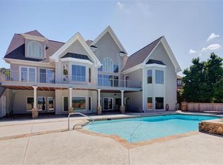 2783 Point Overlook, Gainesville, GA 30501