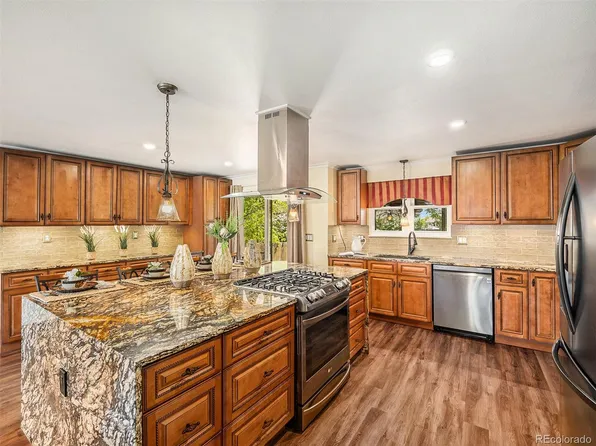 9766 W 74th Way, Arvada, CO 80005