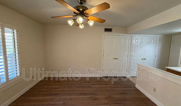 5814 W Gelding Dr — Photo 5