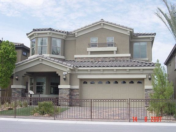 5th image of 44 Peak Villa Ave