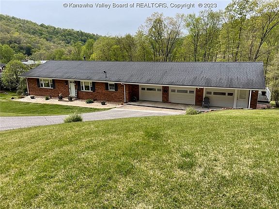 3rd image of 14 Bethmont Dr