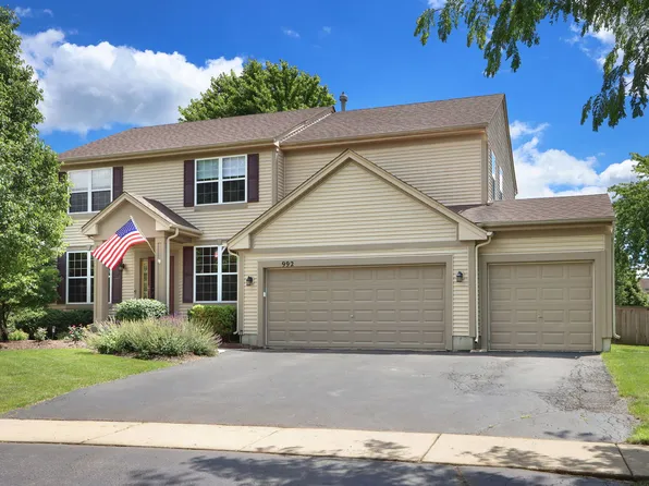 992 Curran Pl, Antioch, IL 60002