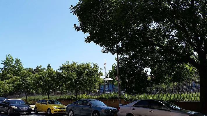 Rented by Signature Property Realty | media 55