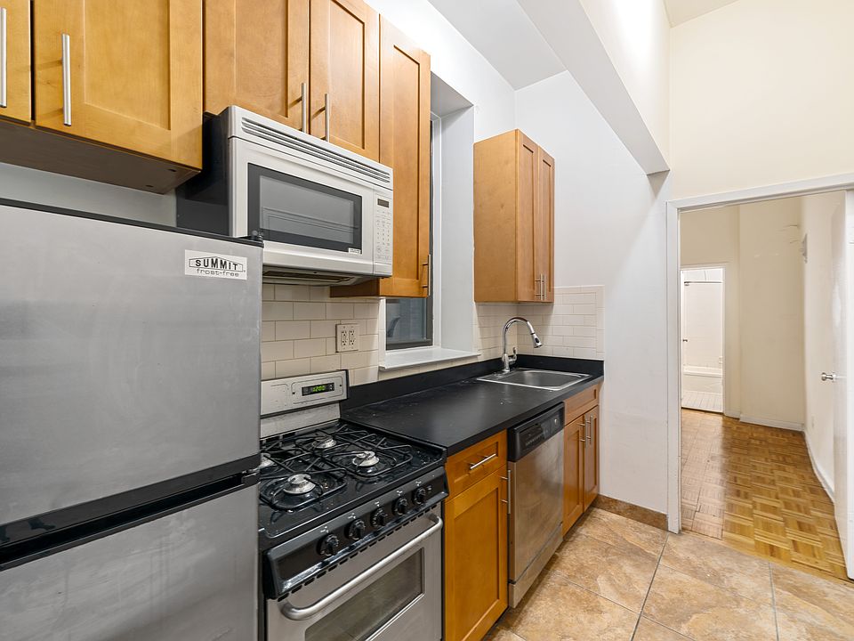 1st image of 219 E 94th St APT 1C