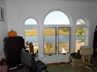 242 Market St #2, Warren, RI 02885