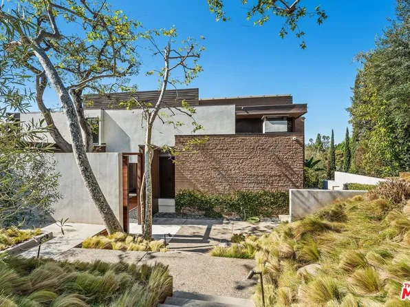 1005 Elden Way, Beverly Hills, CA 90210