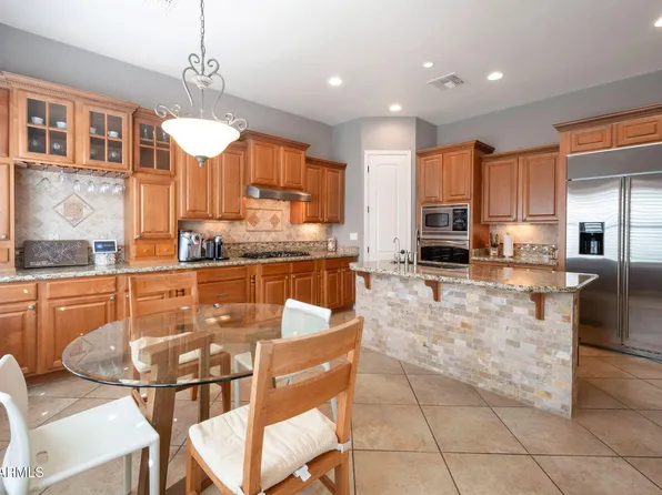 3380 S Holguin Way, Chandler, AZ 85248