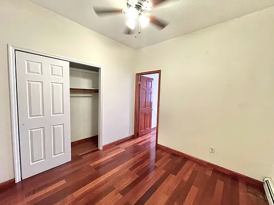 Rented by New Amsterdam Realty Group | media 18