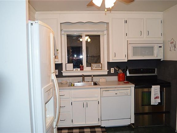 4th image of 8311 Lydell Dr